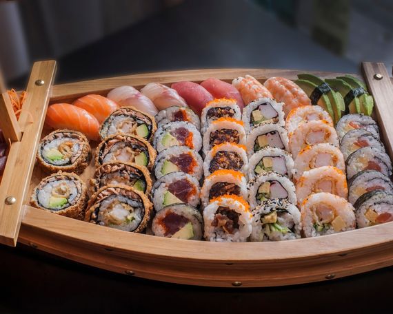 food-sushi.jpg